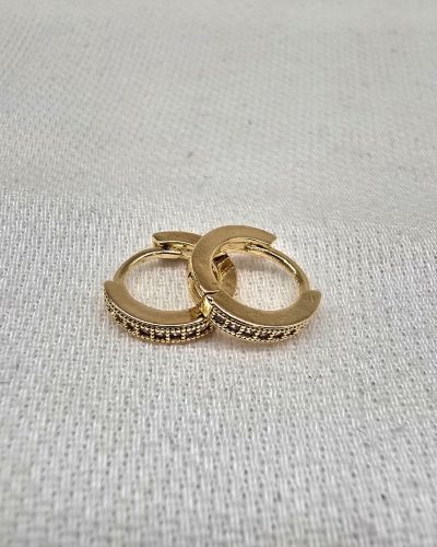 Foto 41: Brinco argola cravejada zirconia banho ouro 18k - 1,2cm